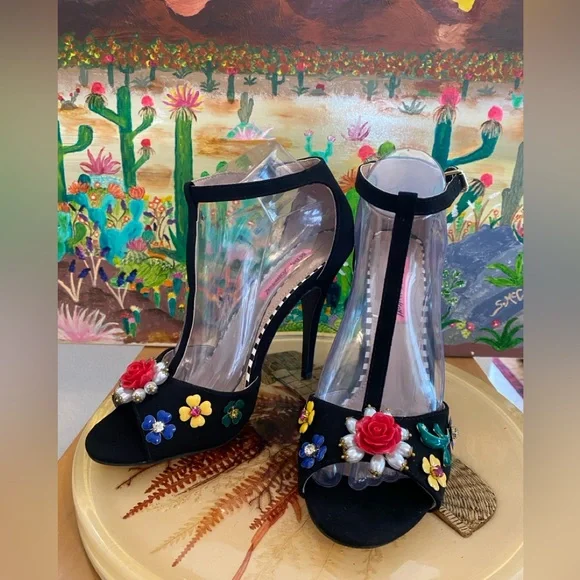 Betsey Johnson Lenox T-Strap Dress Sandals, High Heels, Blk, Multi Color, 8.5 - Picture 1 of 16